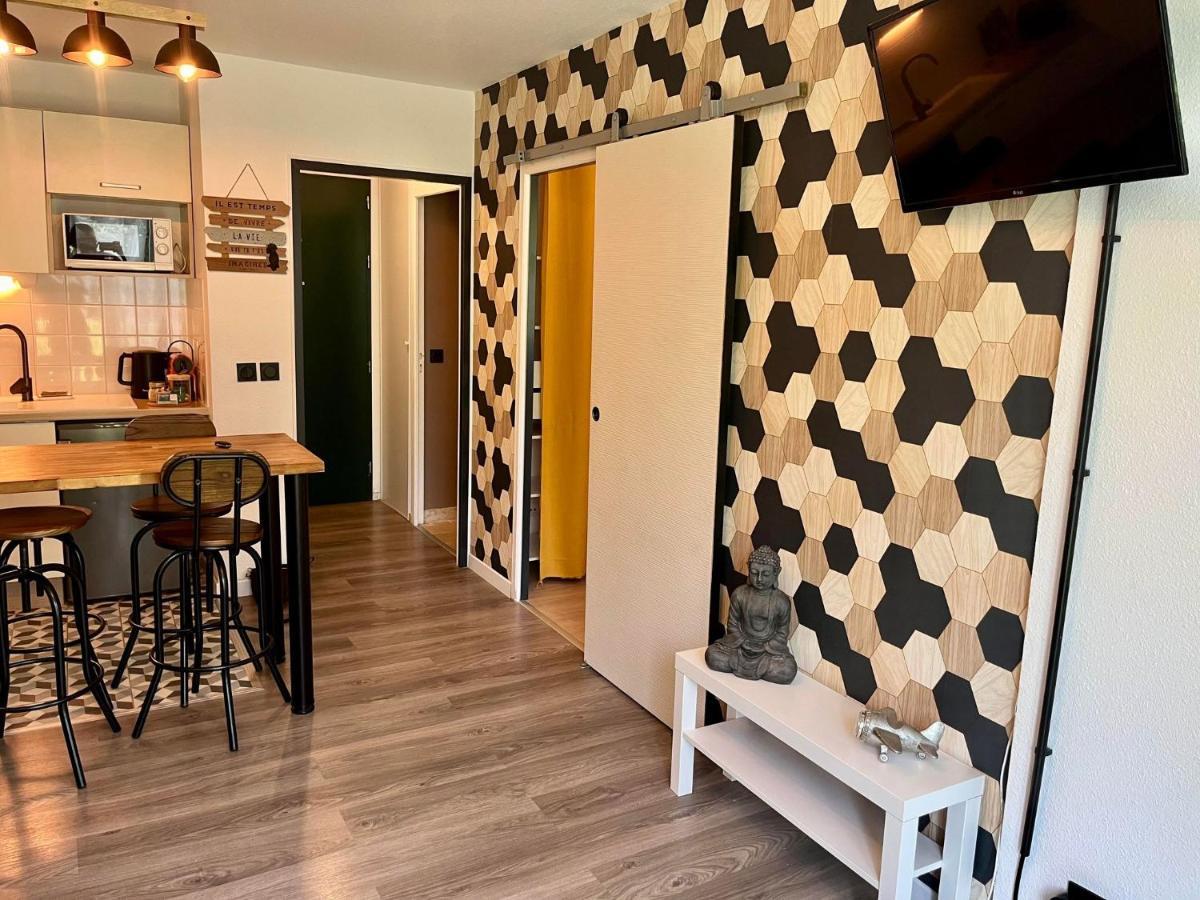 Appartement Le Freya Avec Terrasse A 5 Min Honfleur - Piscine - Parking - Wifi Equemauville Ngoại thất bức ảnh
