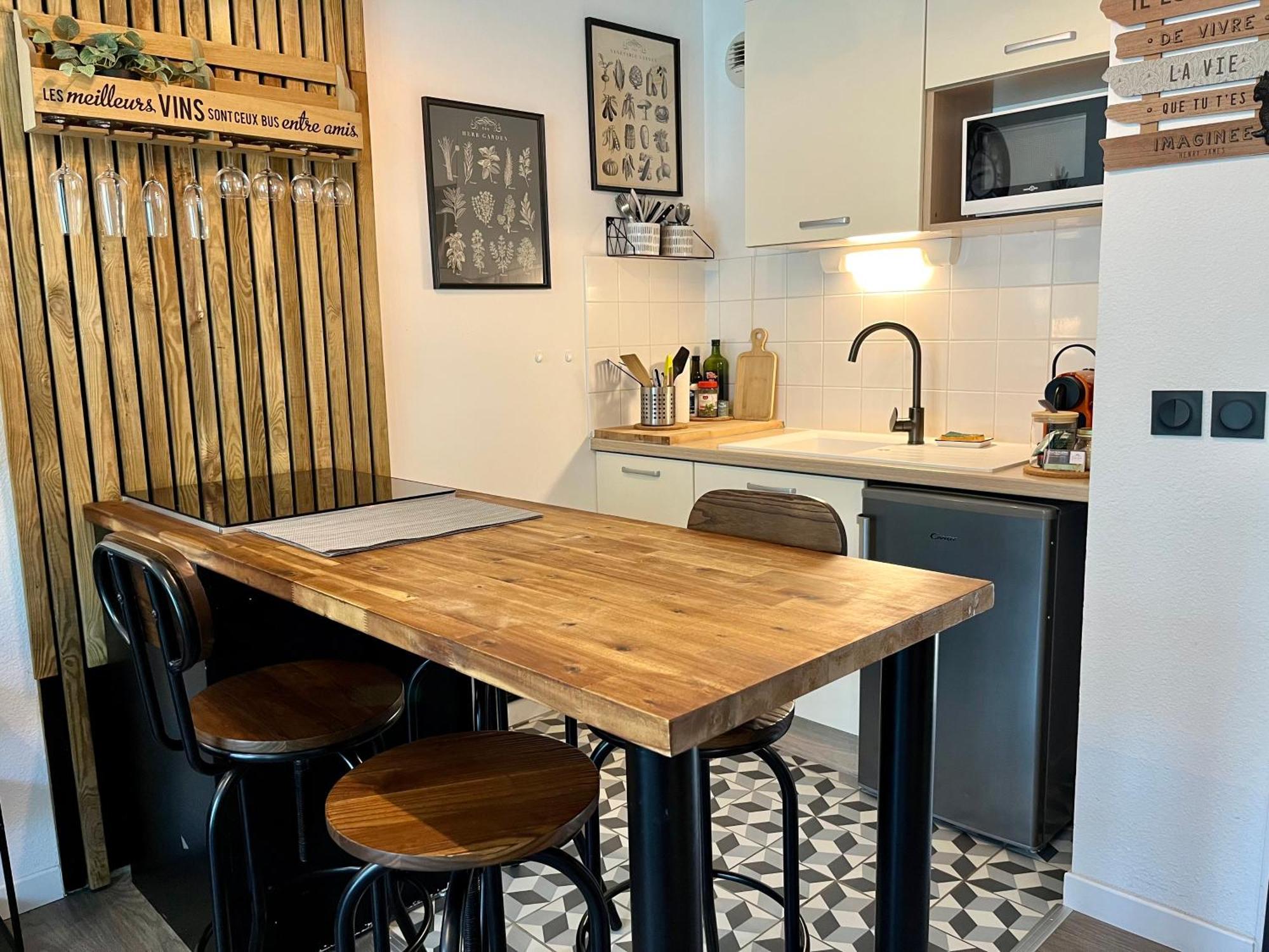 Appartement Le Freya Avec Terrasse A 5 Min Honfleur - Piscine - Parking - Wifi Equemauville Ngoại thất bức ảnh